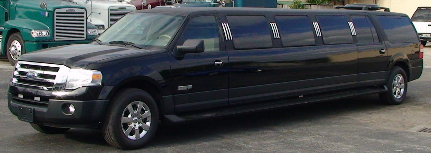Palm Harbor Expedition Stretch Limo 